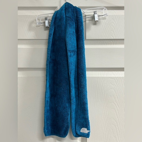 The North Face Youth Blue Fleece Denali Thermal Scarf - One Size - VGUC - Picture 1 of 6